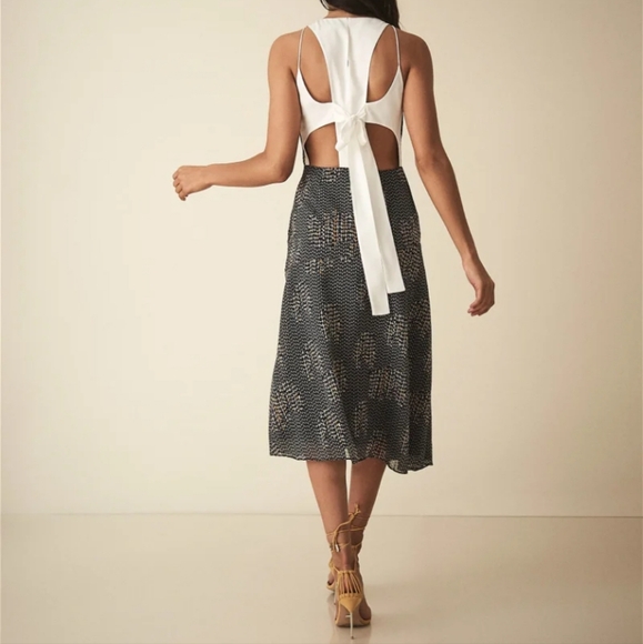 Reiss Naima Bow Detail Midi Dress In Navy and Gold Print Size 6 - Picture 2 of 8